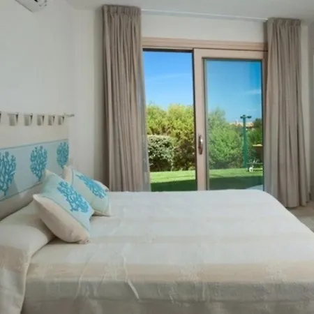 Blu Villa *